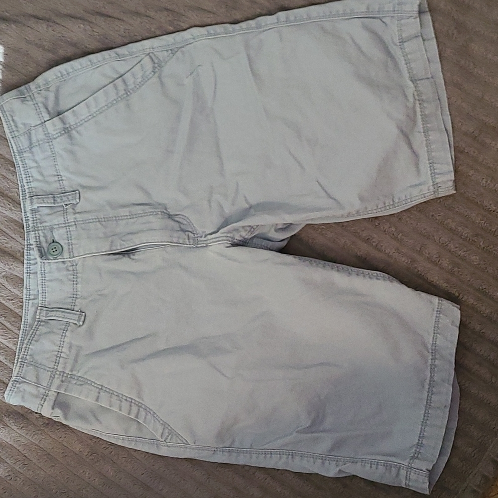 Flat front casual shorts